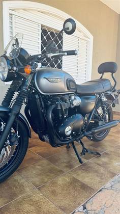 TRIUMPH BONNEVILLE T120 BLACK 1200 TRIUMPH BONNEVILLE T120 BLACK 1200